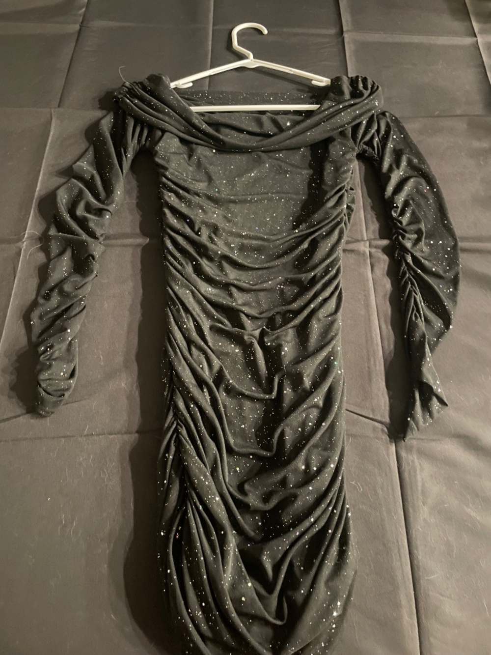 Dress - Picture 2 of 3